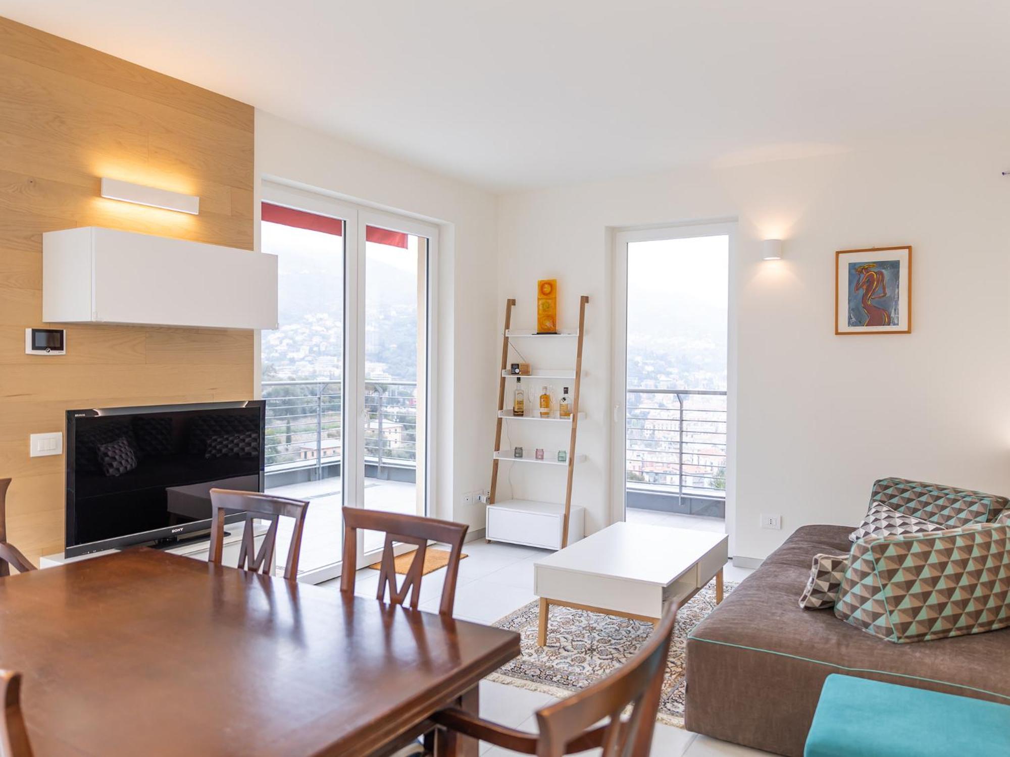 Luce Di Mare - Design With Sea View In Alassio