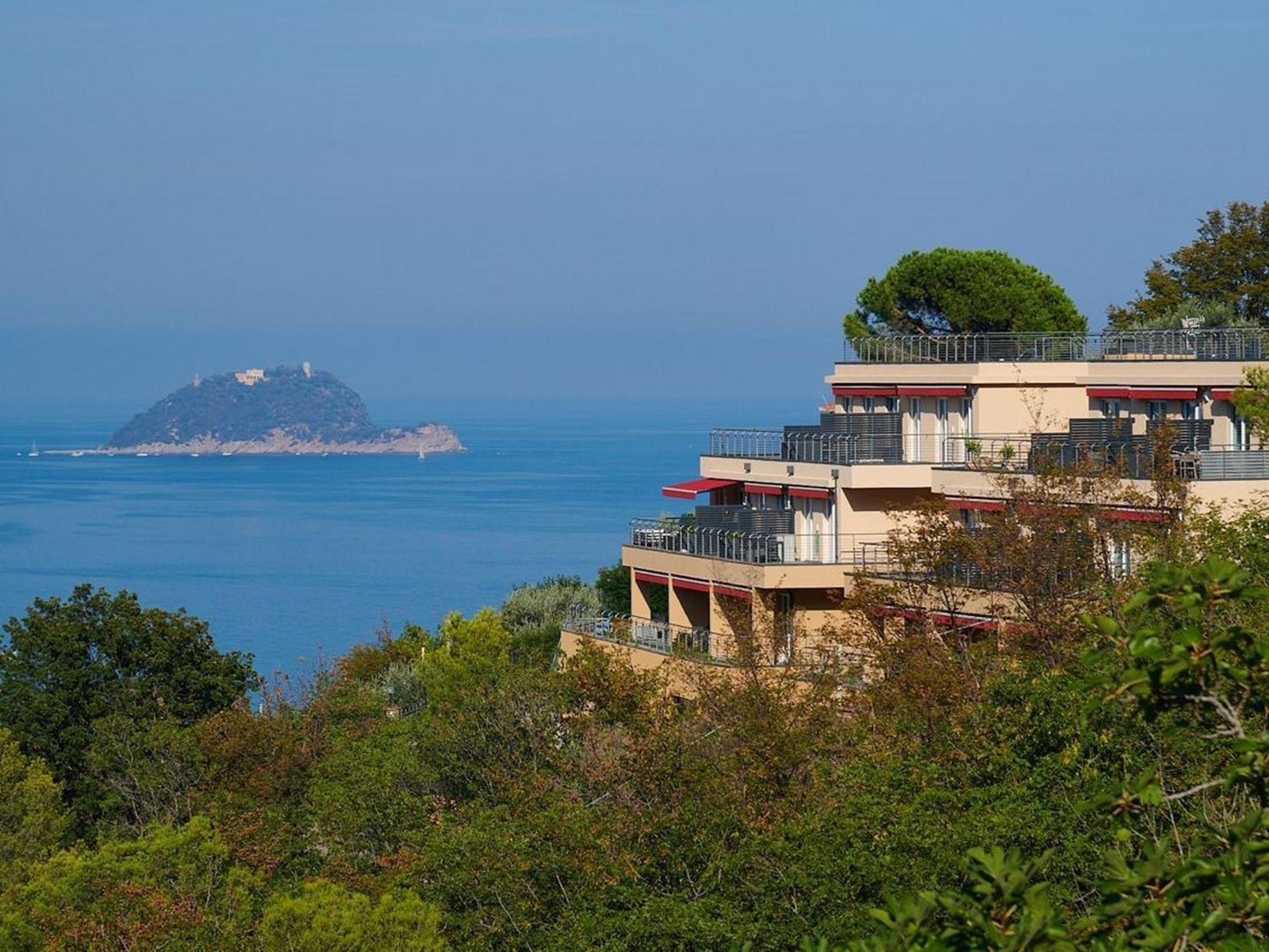 Luce Di Mare - Design With Sea View In Apartment