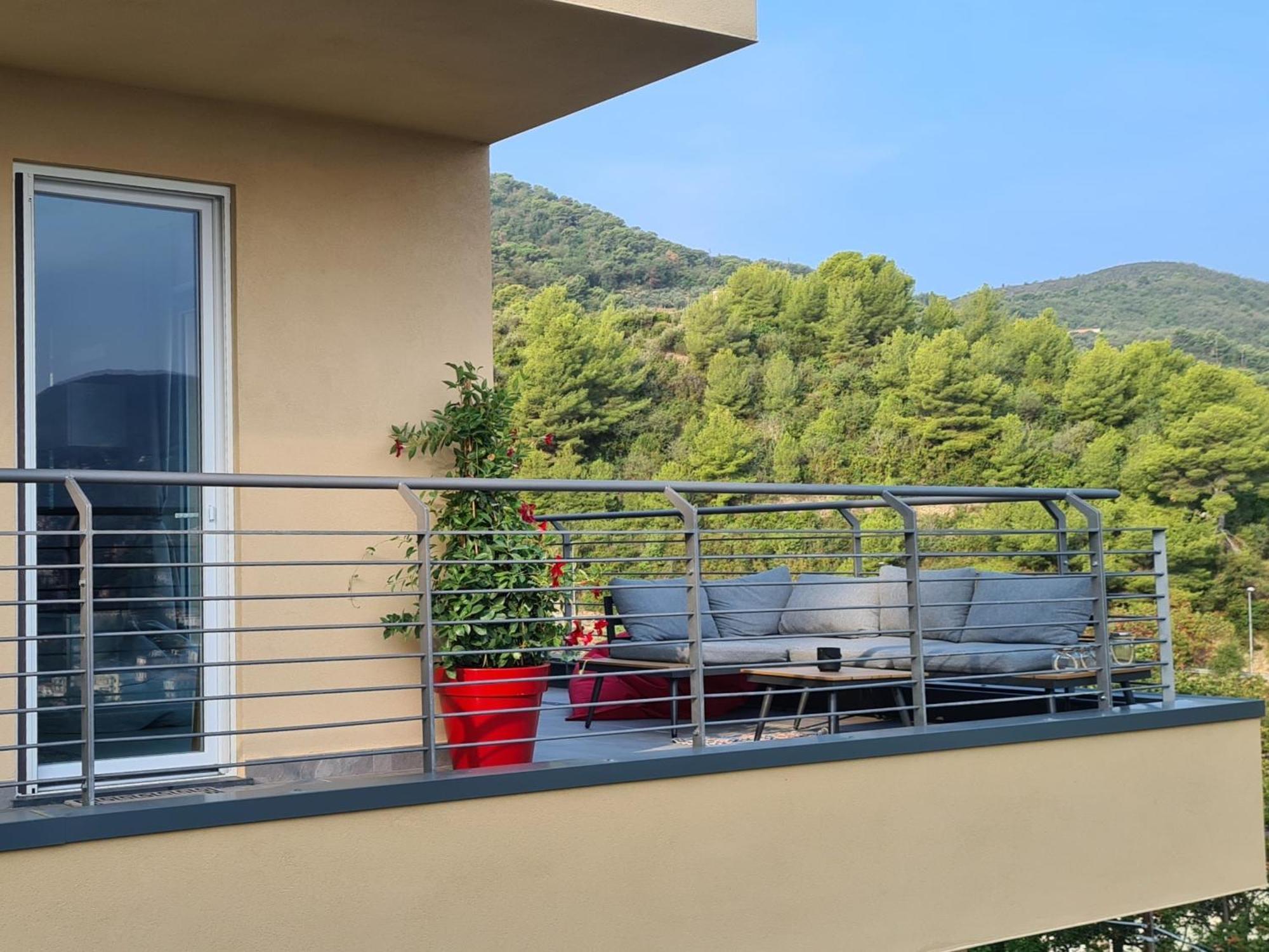 Luce Di Mare - Design With Sea View In *